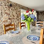 펜션 Casa Do Beija Outeiro (Tras-Os-Montes)