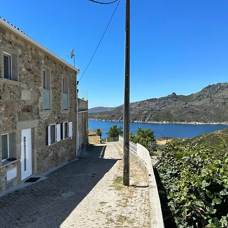 Σπίτι διακοπών Casa Do Beija Outeiro (Tras-Os-Montes)