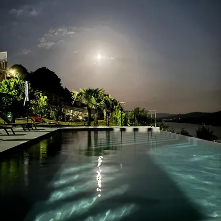 Casa Do Beija Tatil Evi Outeiro (Tras-Os-Montes)