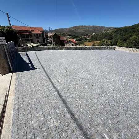 펜션 Casa Do Beija Outeiro (Tras-Os-Montes)