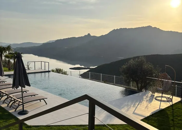 Casa Do Beija Holiday home Outeiro (Tras-Os-Montes)